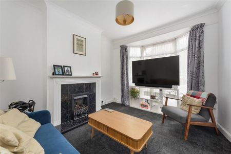 3 bedroom terraced house to rent - Photo 4