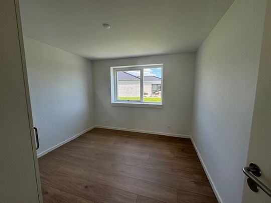 Skønt rækkehus i Ringe, med egen have og carport - Foto 1