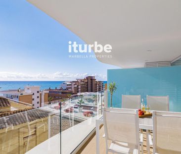 Alquiler de ático en Avenida Carvajal - Photo 2