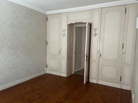 Location appartement 2 pièces, 65.46m², Rochefort - Photo 3