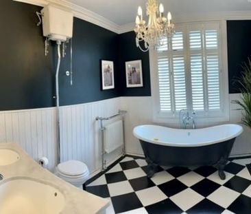 Osborne Road, Walton-on-Thames - 4 bedrooms Property for lettings -... - Photo 6