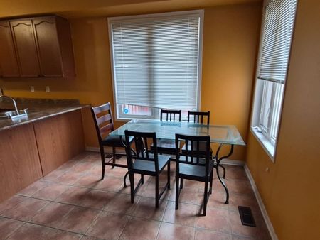 For Lease - 22 Snowcreek Street, Markham, Ontario - Photo 4