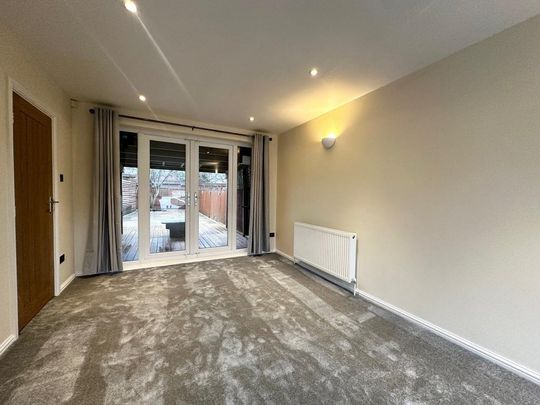 2 bedroom semi-detached house to rent - Photo 1