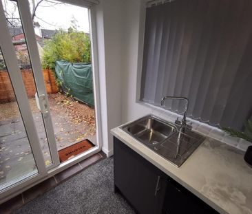Studio to rent - Photo 5