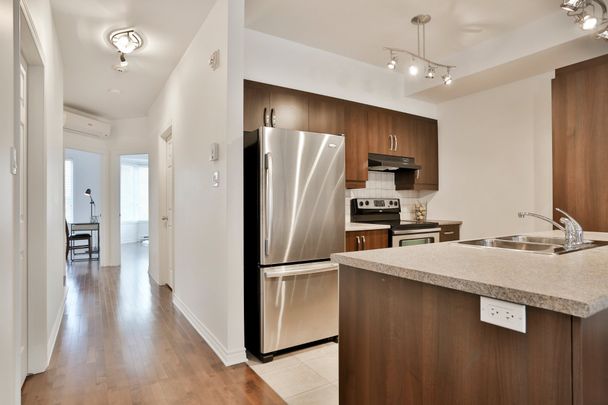 Condo for rent, Montréal (Saint-Laurent) - Photo 1