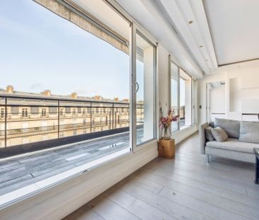 Location Appartement Paris 8 3 Pièces 118 m² - Photo 1