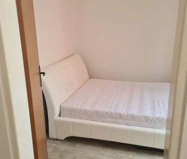 Pronájem bytu 2+kk 45 m - Fotografie 4