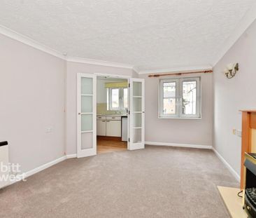 1 bedroom retirement property to rent - Photo 1