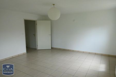 Location Appartement 3 pièces 62m² POITIERS 86000 - Photo 2