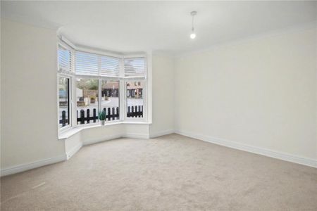 3 bedroom detached house to rent - Photo 5