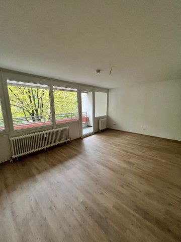 2 Zimmer Wohnung im Herzogenried- NUR MIT WOHNBERECHTIGUNGSSCHEIN FÜR 2 PERSONEN - Photo 2