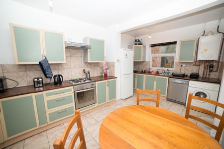110 Lenton Boulevard, NG7 2BZ, NOTTINGHAM - Photo 5
