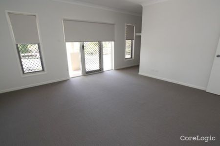 30 Warrambool Road - Photo 5