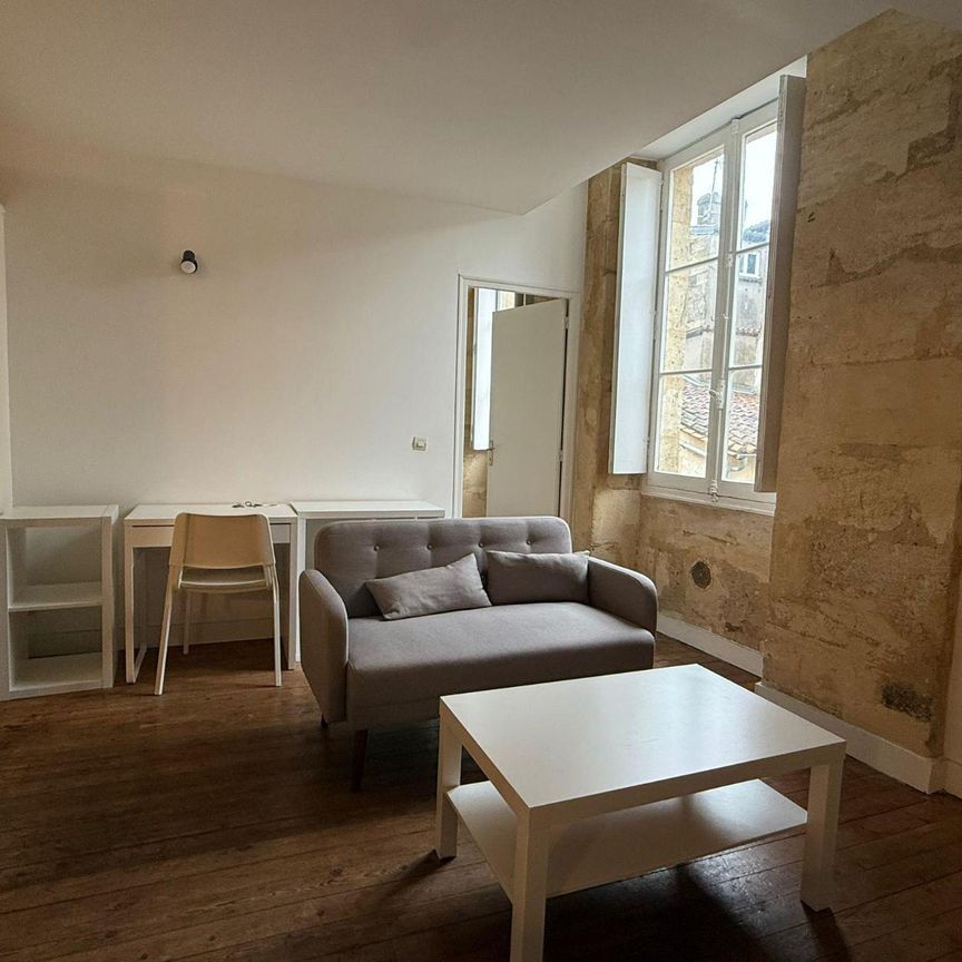Location Appartement 2 pièces 39m² BORDEAUX 33000 - Photo 1