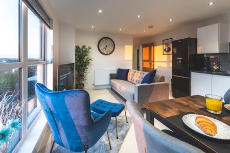 2 Bed Flat, Atlantic Mansions, SO14 - Photo 3