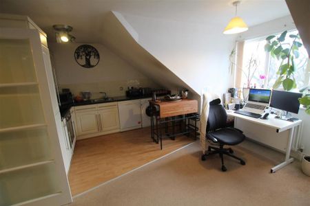 2 bedroom house to rent - Photo 3