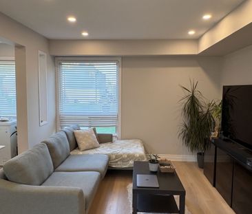For Lease - 5 Haida Square, Brampton, Ontario - Photo 1