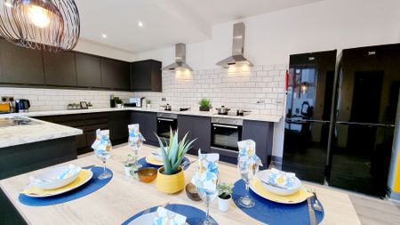 1 bedroom property to rent Springfield Road, Greater Manchester, Wigan, WN6 - Photo 2