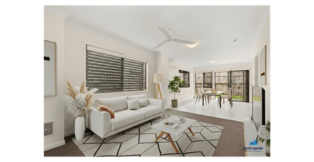 MODERN & STYLISH TOWNHOUSE IN A PRIME PETRIE LOCATION - Photo 5