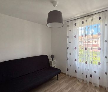 Location Appartement 3 pièces 70m² - Photo 6