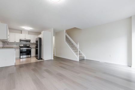 For Lease - 619 Wild Ginger Avenue Unit# C16, Waterloo, Ontario - Photo 2