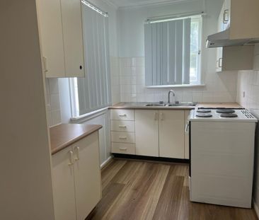 Family-Friendly Home in a Prime Location! - Photo 6