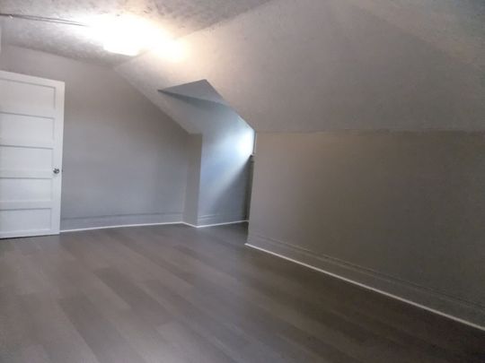 For Lease - 171 Queenston Street, St. Catharines, Ontario - Photo 1