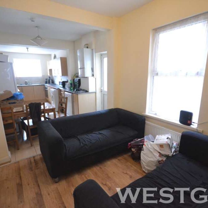 Price £4,550 pcm - Available 01/07/2026 - Furnished - Photo 1