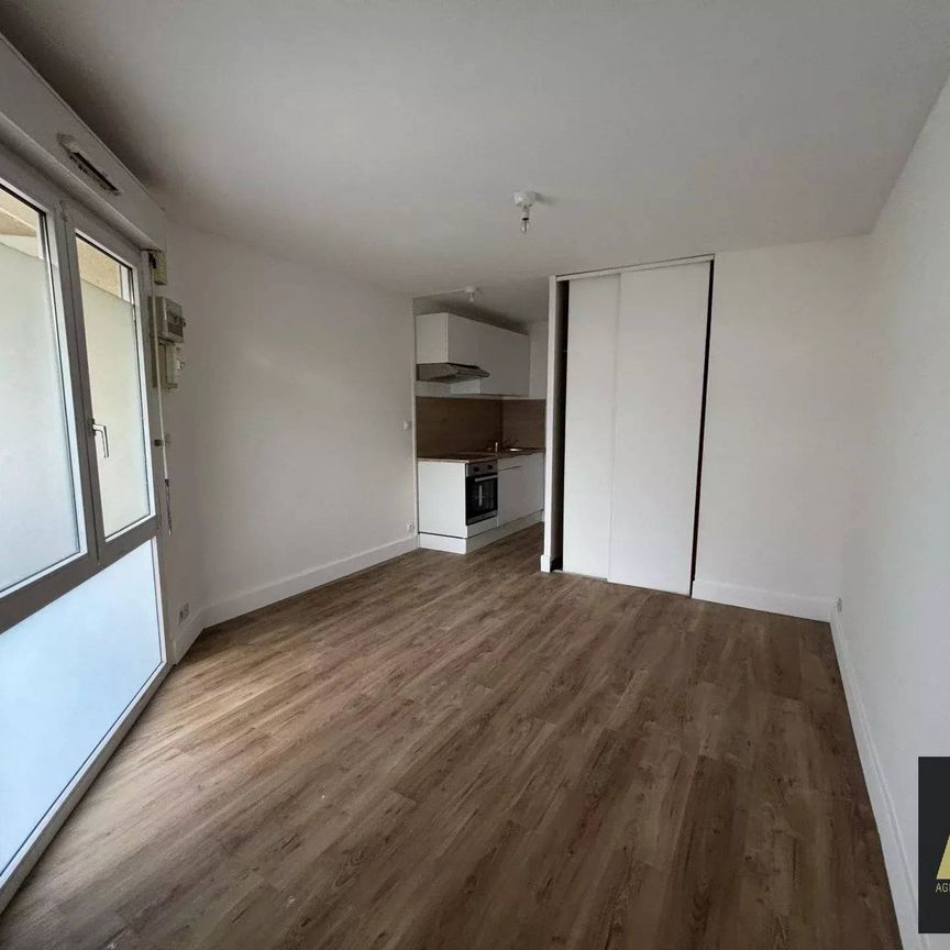 BREST - STUDIO RENOVE - A DEUX PAS DES FACULTES - Photo 1