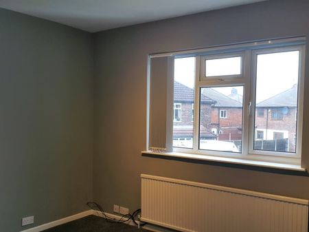 2 Bed Flat, Beech Avenue, NG9 - Photo 4