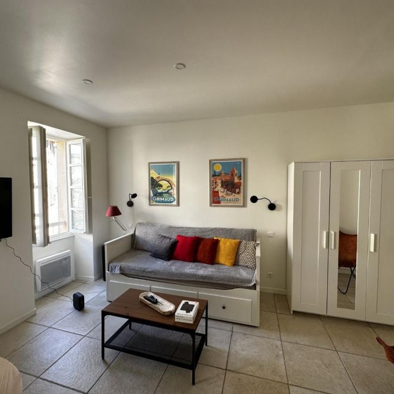 Location Appartement 1 pièce 27m² GRIMAUD 83310 - Photo 1