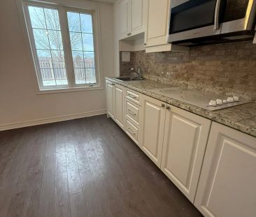 328 Rita's Avenue #Basement - Photo 6