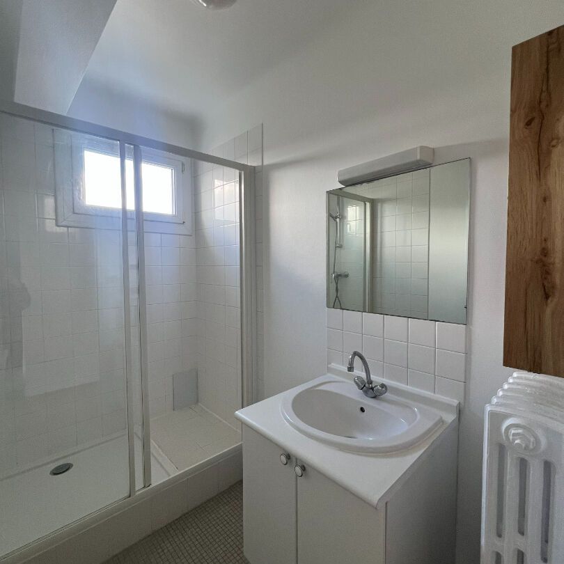 Location Appartement 2 pièces 52m² RENNES 35000 - Photo 1
