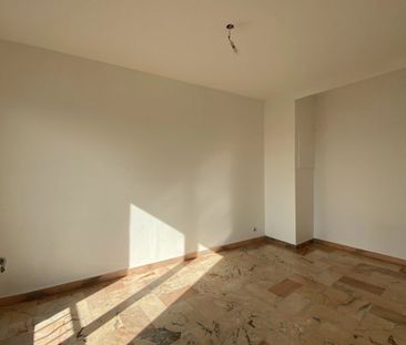 Location T4 a 5 min a pied de la Rotonde - Photo 1
