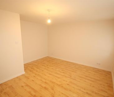 8 Red Row, - Photo 6