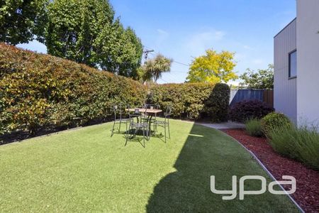 Easy Living in Gorgeous McCrae - Photo 2