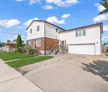For Lease - 2416 MERCER Street, Windsor, Ontario - Photo 3