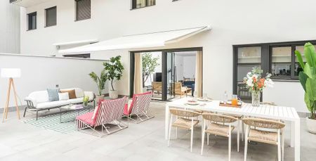 Carrer de Maignon, Barcelona, Catalonia 08024 - Photo 5