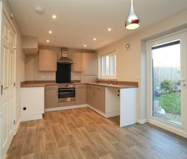 2 bedroom House To Let Total Size: 765 SQ FT - Photo 6