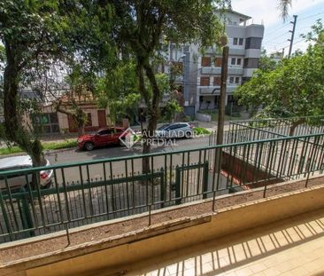 Casa com 3 quartos e 226m² para alugar em Higienópolis, Porto Alegre. - Photo 2