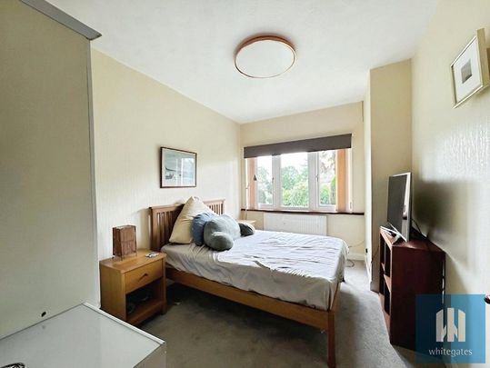 4 bedroom bungalow to rent - Photo 1