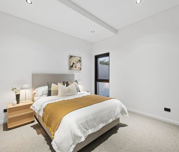 Luxury living in the heart of Applecross - Photo 5
