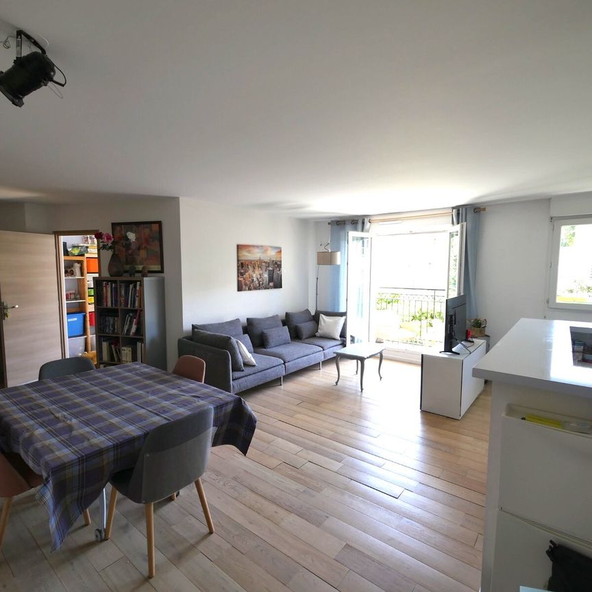 Appartement - 4 pièces - 86,85 m² - Suresnes - Photo 1