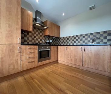 2 bedroom flat to rent - Photo 3