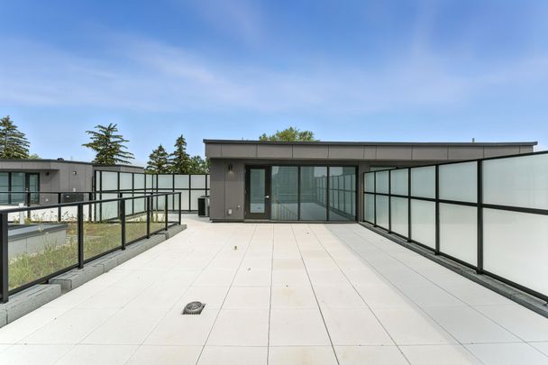 For Lease - 200 Keewatin Avenue Unit# PH05, Toronto, Ontario - Photo 1