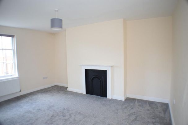 3 bedroom apartment to rent - Photo 1