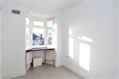 5 bedroom semi-detached house to rent - Photo 2