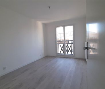 location Appartement T2 DE 42.3m² À LE BLANC MESNIL - Photo 3