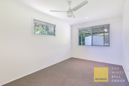 35 Bunyip Street, Burleigh Heads QLD 4220 - House For Rent | Domain - Photo 5