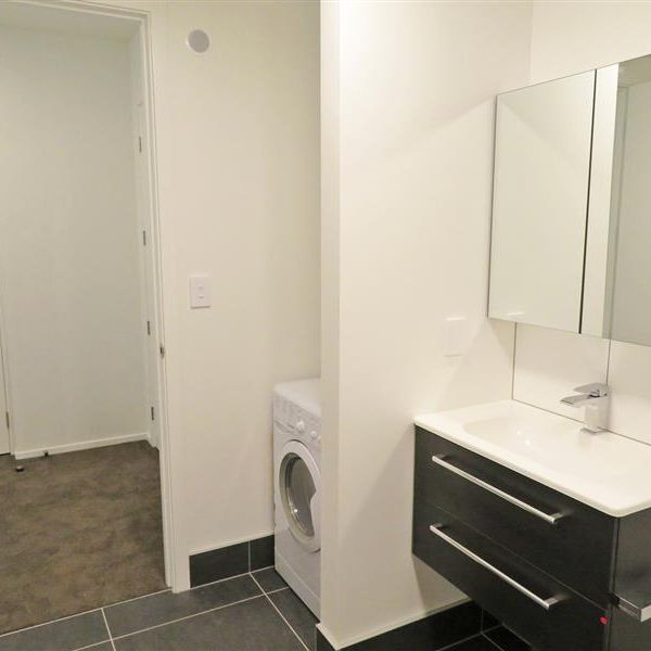 THE FIREMAN'S APARTMENTS - PETONE - Photo 1
